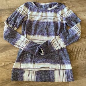 Lululemon long sleeve shirt